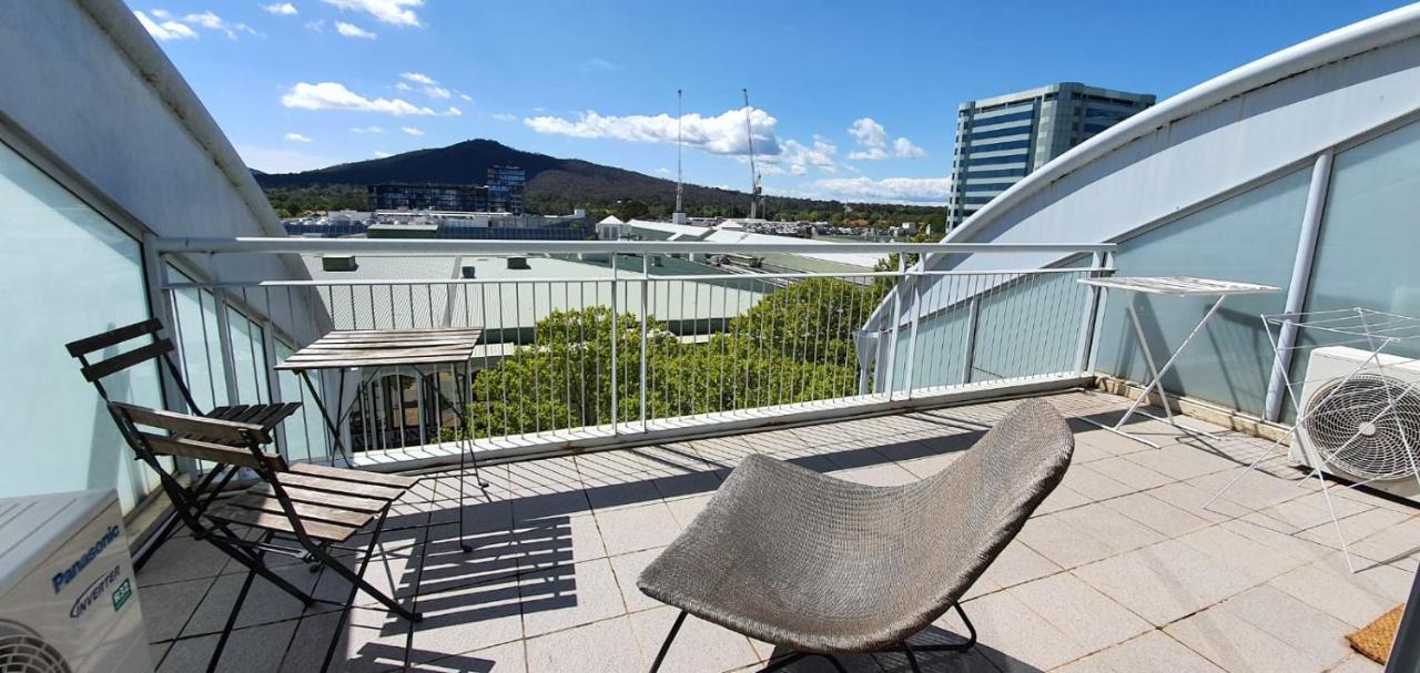 Dana-Cozy Private Room In Shared Central Apt-Rm 2 Canberra Exteriör bild