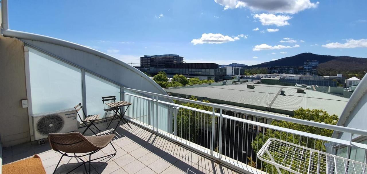 Dana-Cozy Private Room In Shared Central Apt-Rm 2 Canberra Exteriör bild