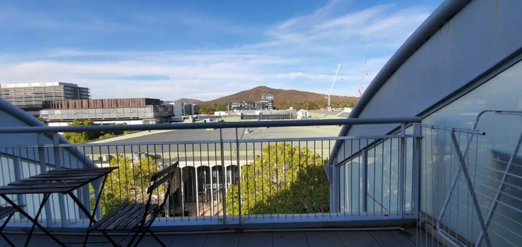 Dana-Cozy Private Room In Shared Central Apt-Rm 2 Canberra Exteriör bild